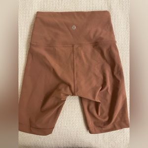 Lululemon wonder shorts